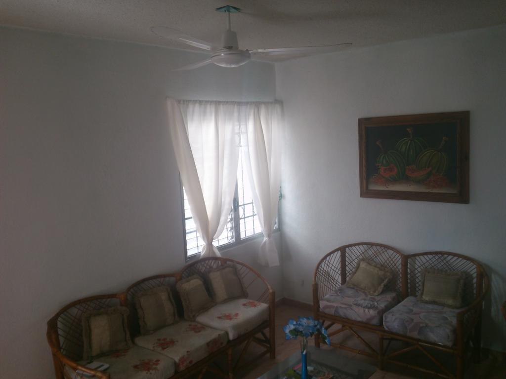 Room In Cancun Stadium Eksteriør billede