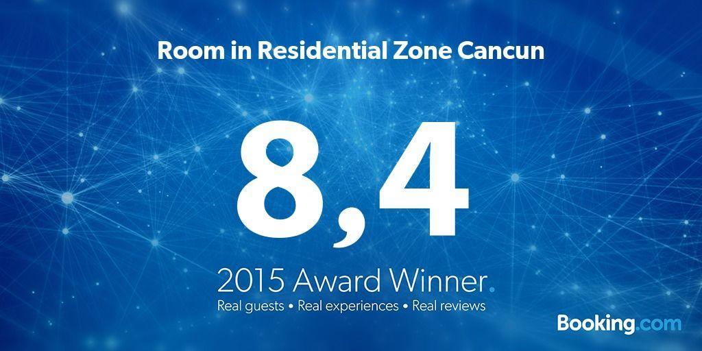 Room In Cancun Stadium Eksteriør billede